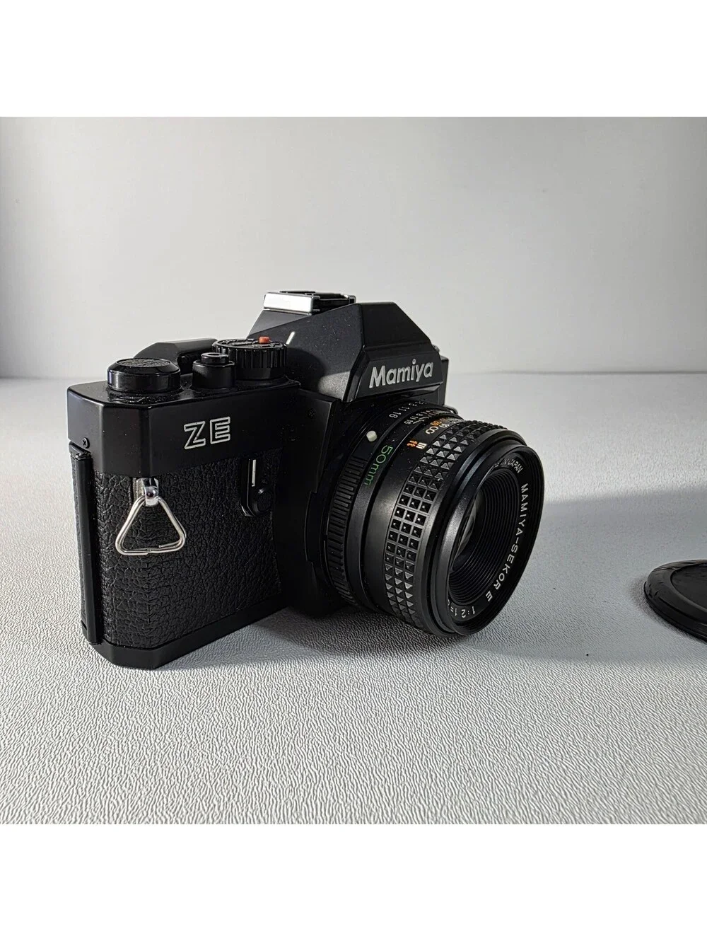 Mamiya ZE Quartz 35mm Film Camera w/ Mayima Sekor E 50mm Lens